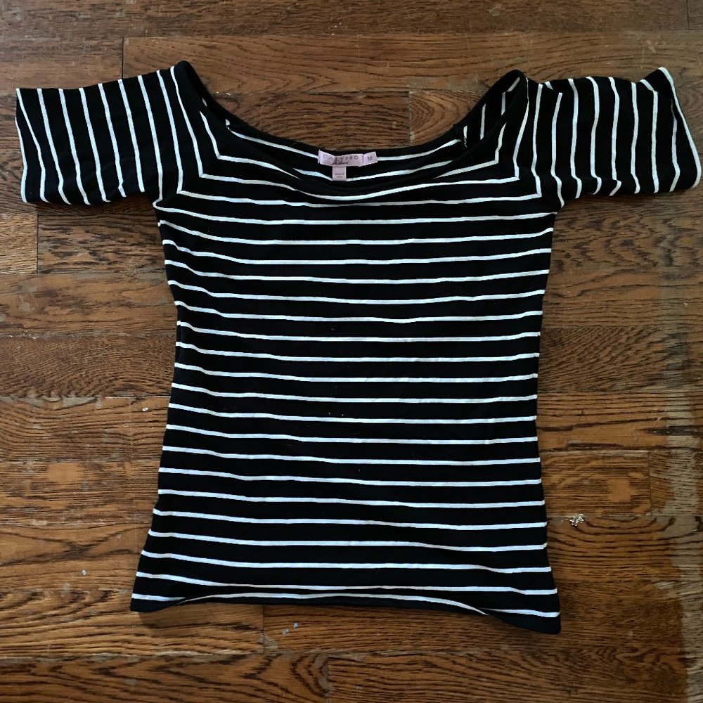 Calypso black & white striped tee